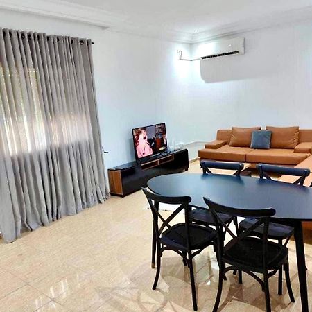 Nice Stay 2 Bedrooms Jardins De Carthage Le Kram Extérieur photo